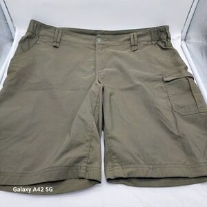 Duluth Trading Co Dry on the Fly Cargo Shorts Womens 18 Olive Green 73713 10in